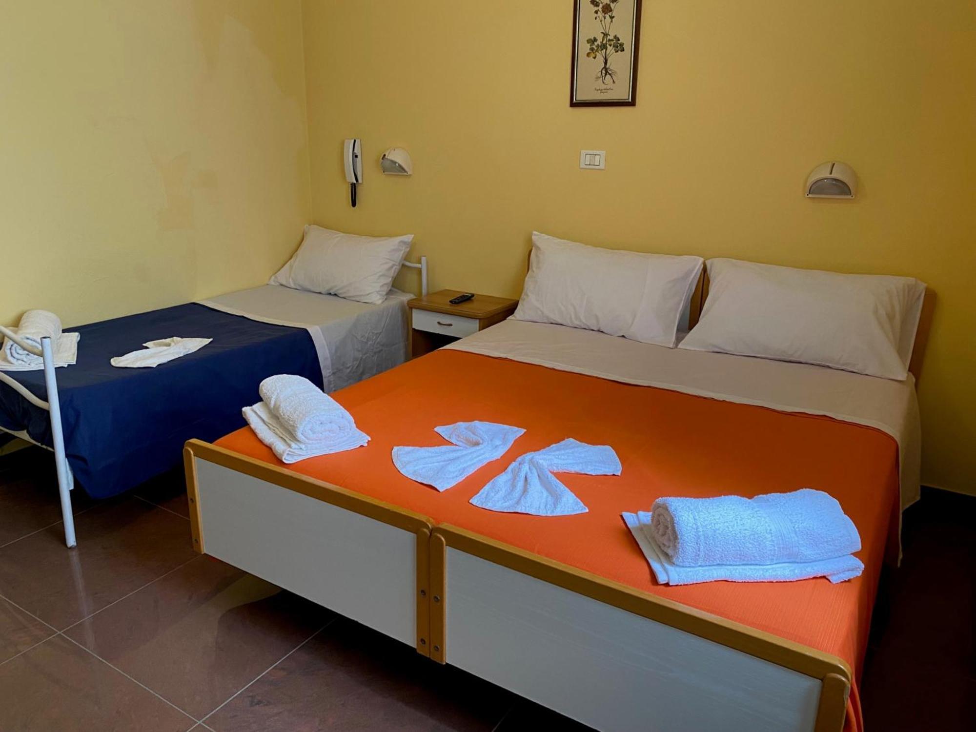 Hotel Piccari Nuova Gestione Rimini Eksteriør billede
