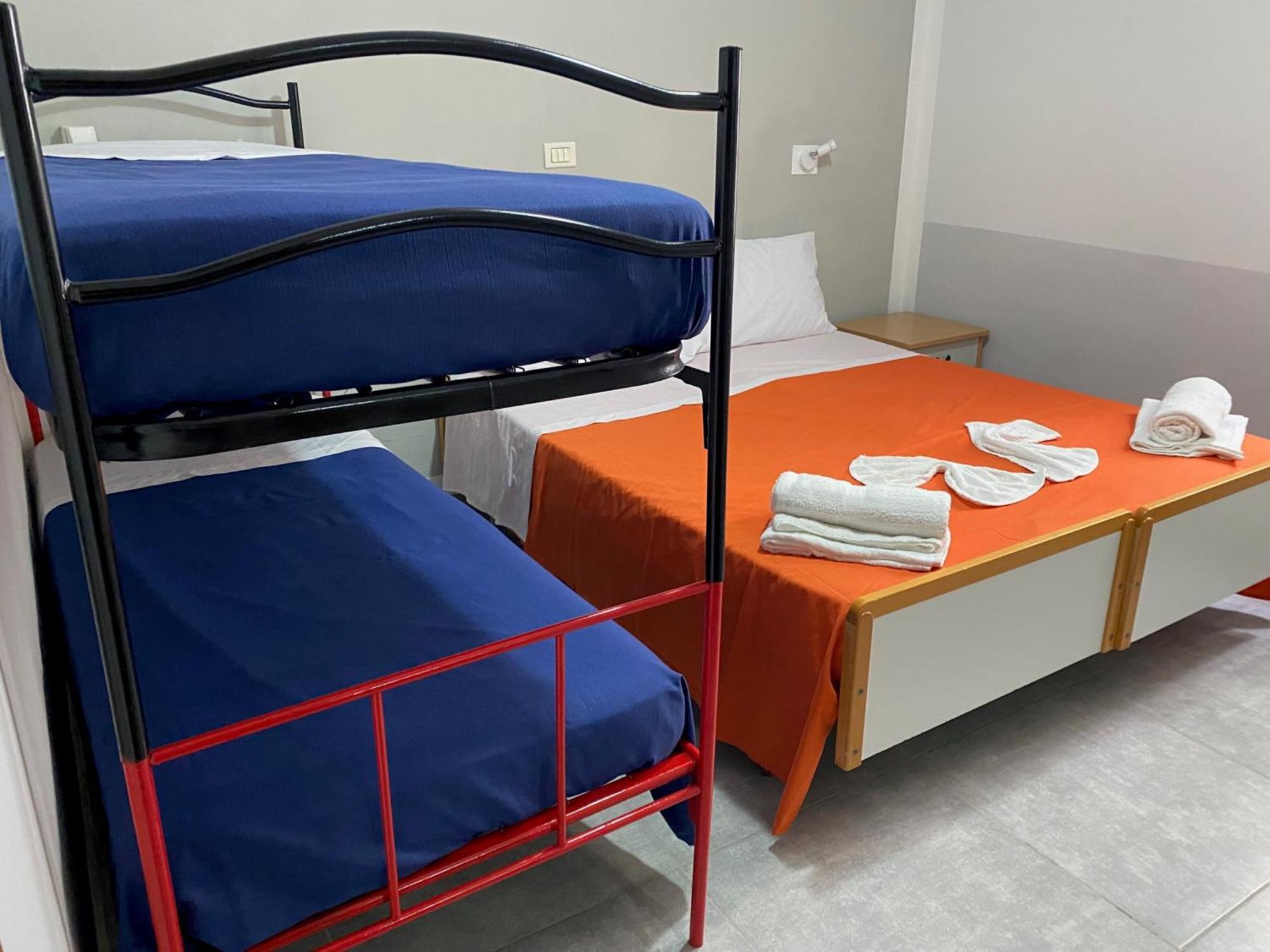 Hotel Piccari Nuova Gestione Rimini Eksteriør billede