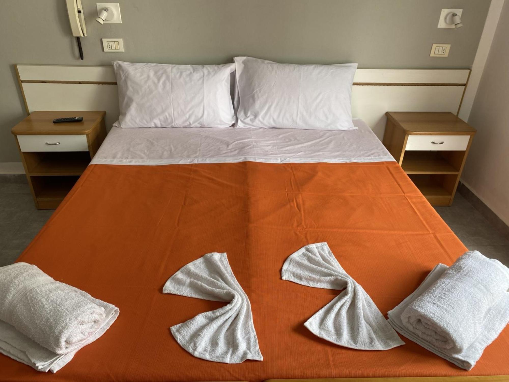 Hotel Piccari Nuova Gestione Rimini Eksteriør billede