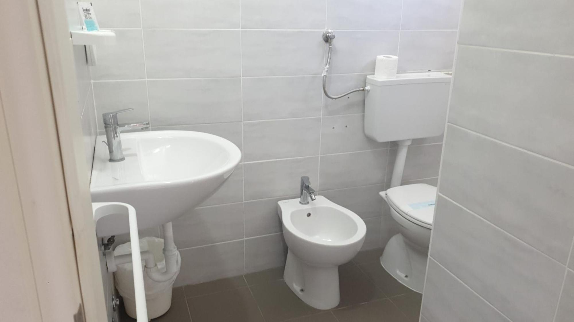 Hotel Piccari Nuova Gestione Rimini Eksteriør billede